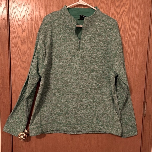 Size L Isaac’s Designs Sports Sweater - Picture 1 of 4